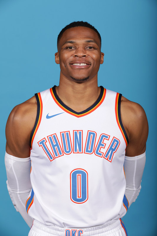 FC26美丽足球：维蒂尼亚、德容领衔，金外脚背夸雷斯马在列（FC26华丽足球：德容、维蒂尼亚领衔，外脚背大师夸雷斯马入选）