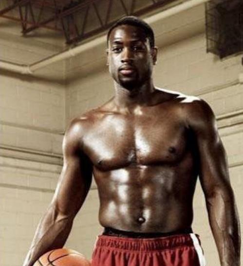 夏普：我认为奥纳纳不会回曼联了；希望拉门斯能保持好的状态（夏普：不看好奥纳纳再回曼联，盼拉门斯保持良好状态）