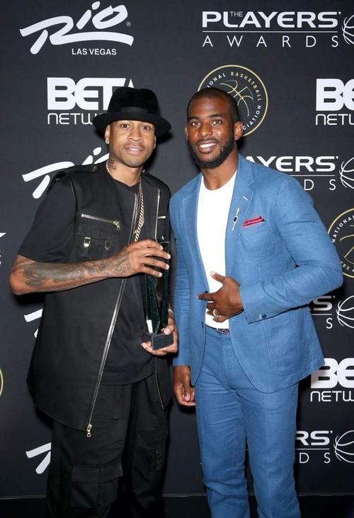 弗兰克：如果范德芬还能做到这样，他就可以直接从我身边走过（弗兰克：若范德芬还能保持这种水准，他大可以从我身边径直走过）