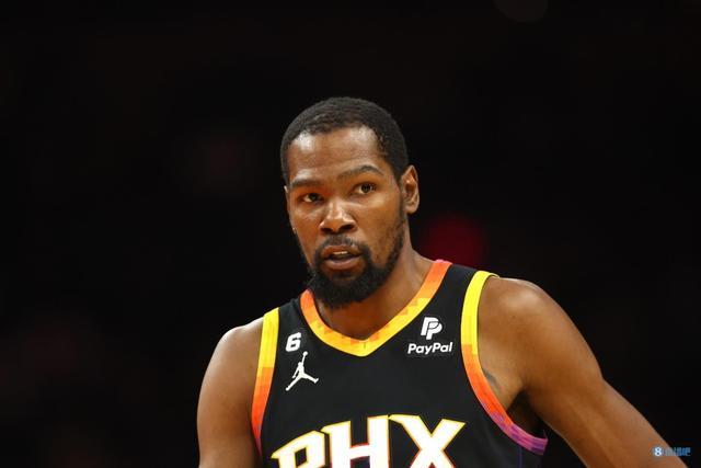 因为曾被纪律处罚，穆斯卡特无缘中超最佳教练候选（曾受纪律处分，穆斯卡特无缘中超最佳教练提名）