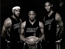 邮报评曼联近5年引援TOP30：姆伯莫第1，C罗第4，桑乔垫底（每日邮报盘点曼联过去五年30笔引援：姆伯莫居首，C罗第4，桑乔居末）