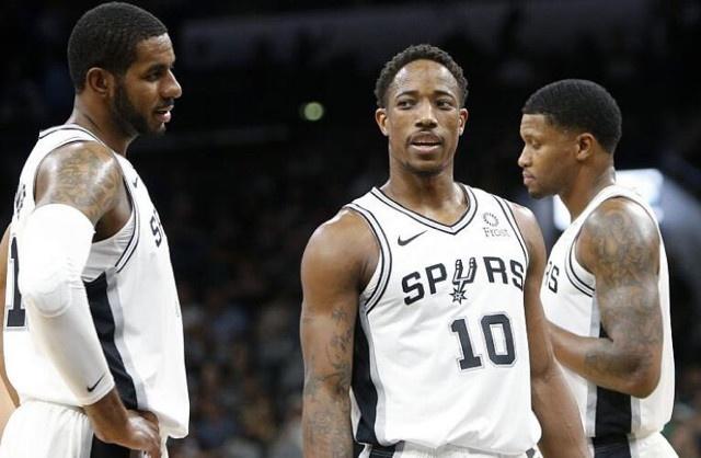 胡梅尔斯在巴黎主场回忆自己制胜的瞬间：我想念这里的角球（胡梅尔斯在巴黎主场忆致胜一刻：我怀念这片角旗区）