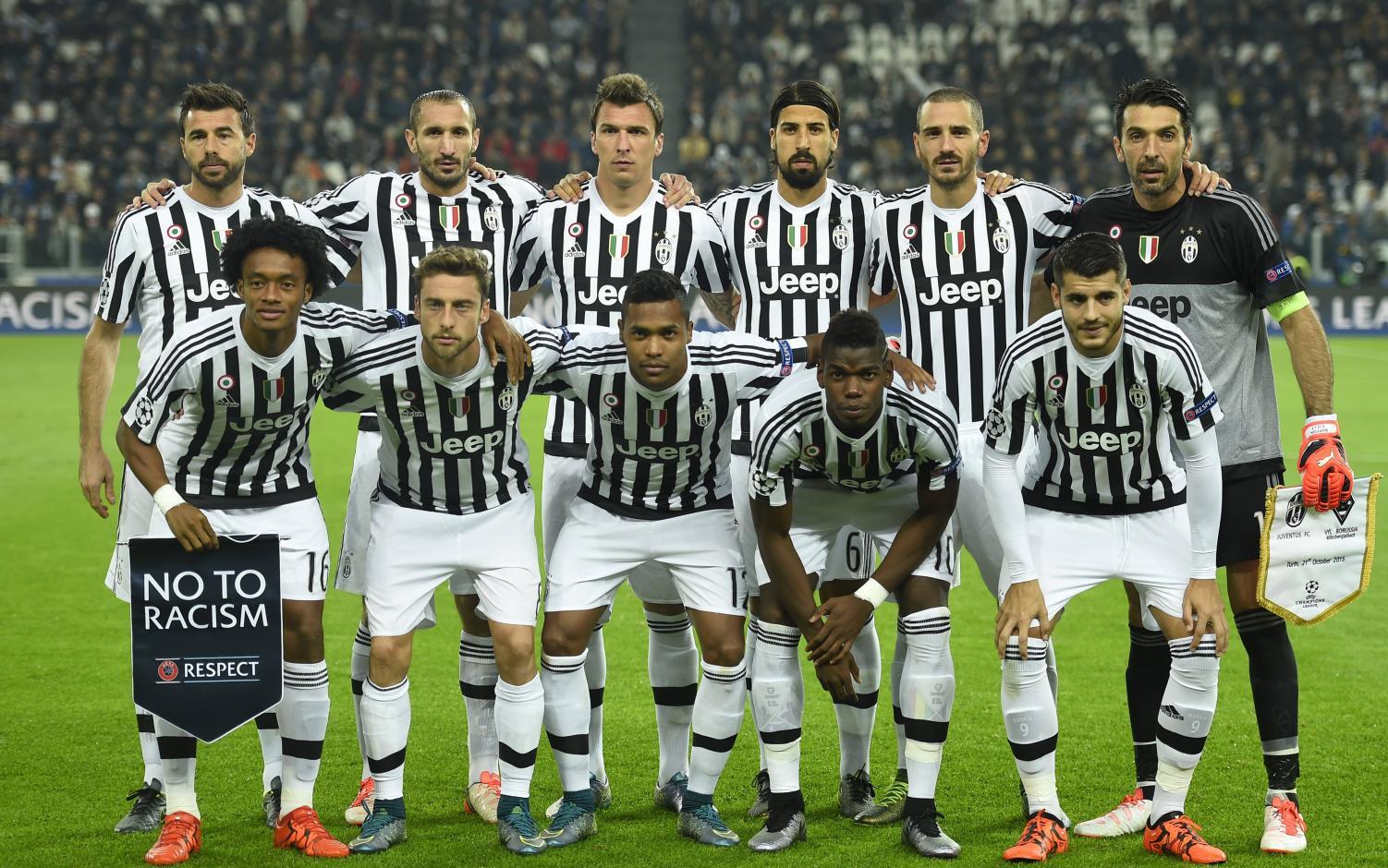 重庆铜梁龙冲超成功，重庆足球时隔4个赛季重返中超联赛（重庆铜梁龙成功升超，重庆足球时隔四个赛季重回中超）